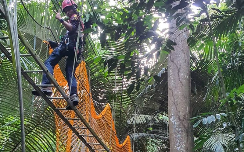 Installing Zipline System At Frim Kepong